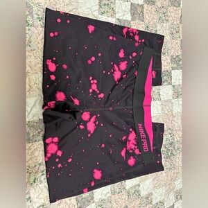 Nike Pro Women's Black and Pink Splatter Athletic Running Workout Legging Pants